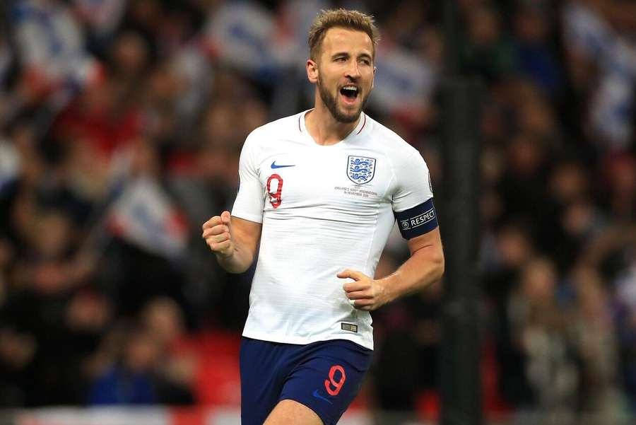 Harry Kane com as cores da Inglaterra