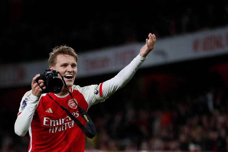 Martin Odegaard was uitzinnig na de zege van Arsenal op Liverpool