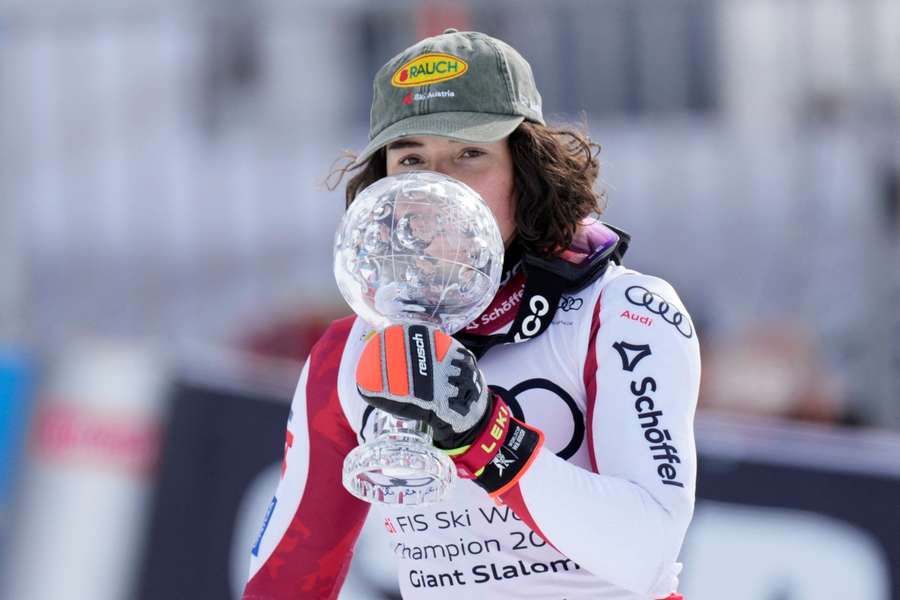 Scheib jubelt über ihre bislang erfolgreichste Saison