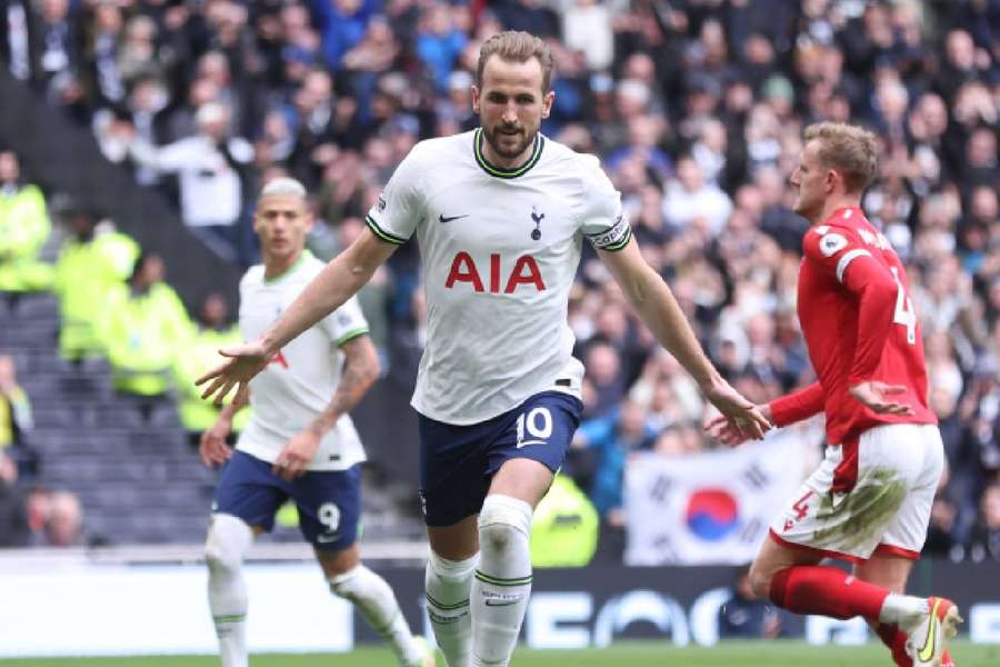 Harry Kane foi às redes duas vezes no Spurs Stadium