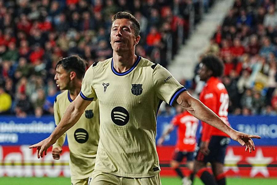 Robert Lewandowski trifft 10 Minuten vor Schluss zur Führung.