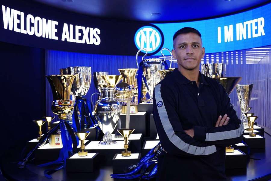 Inter: El "Niño torna in nerazzurro, il club nerazzurro ufficializza Sanchez