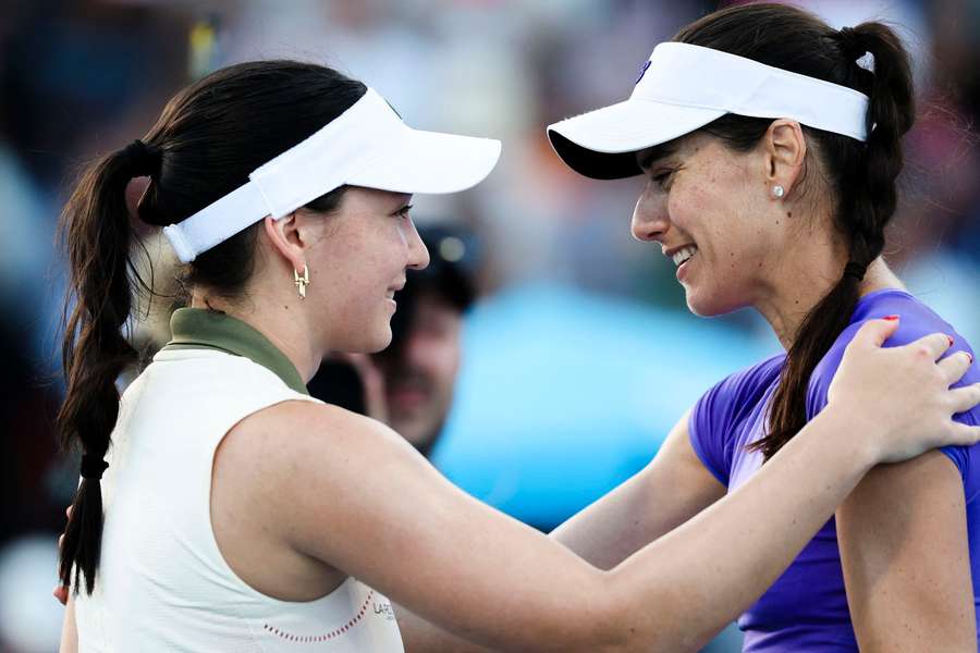 Sorana Cîrstea s-a calificat în turul al doilea de la Australian Open, după o victorie obținută în trei seturi în fața Evei Lys