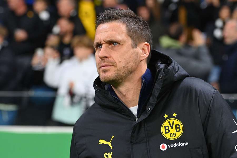 Sebastian Kehl ficou "muito zangado" depois de o BVB ter perdido a vitória. Sebastian Kehl ficou "muito zangado" depois de o BVB ter perdido a vitória.