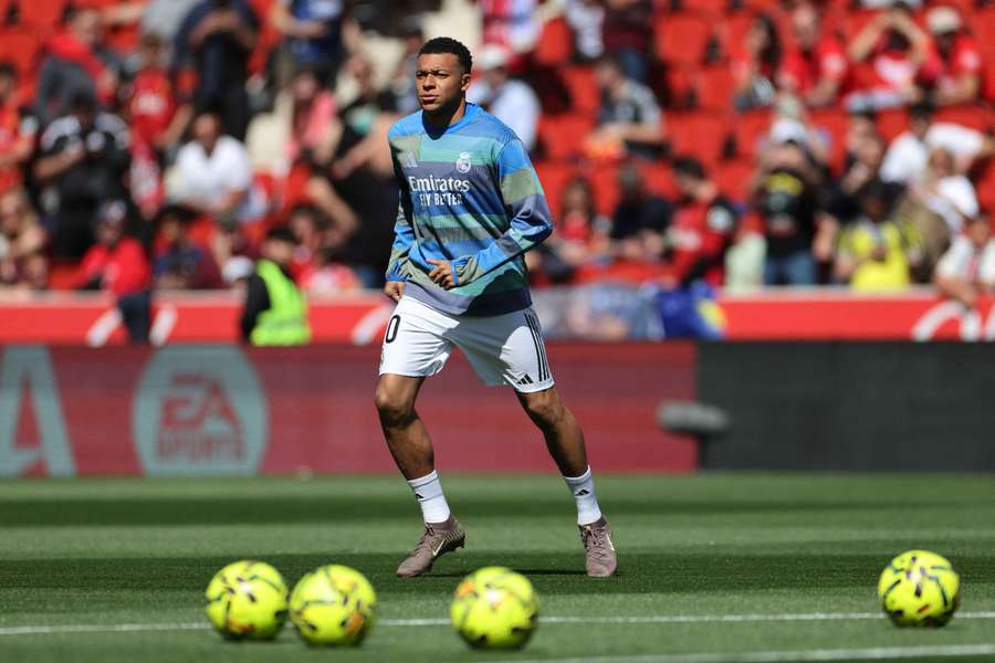 Le Real avec Mbappé mais sans Bellingham, Kane bien titulaire au Bayern