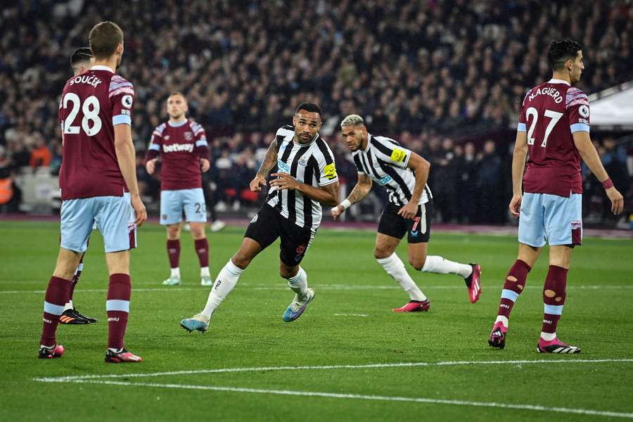 Callum Wilson celebrates as Newcastle go 1-0 up