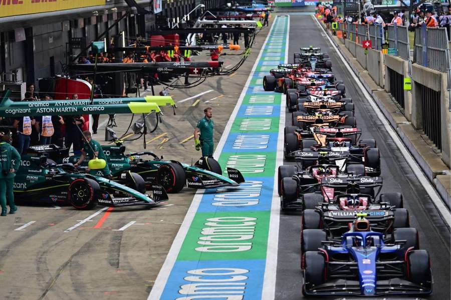 Czas na dwunastą rundę sezonu F1. Rywalizacja przenosi się na Silverstone