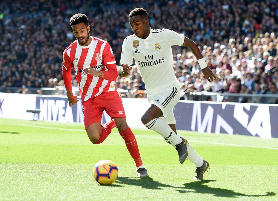 Ramalho, ante Vinícius en un Real Madrid-Girona Ramalho, ante Vinícius en un Real Madrid-Girona