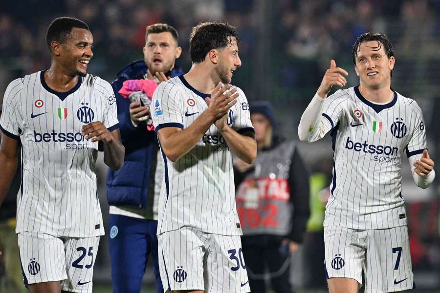 Inter de Milão passou pelo Venezia com dois gols contra