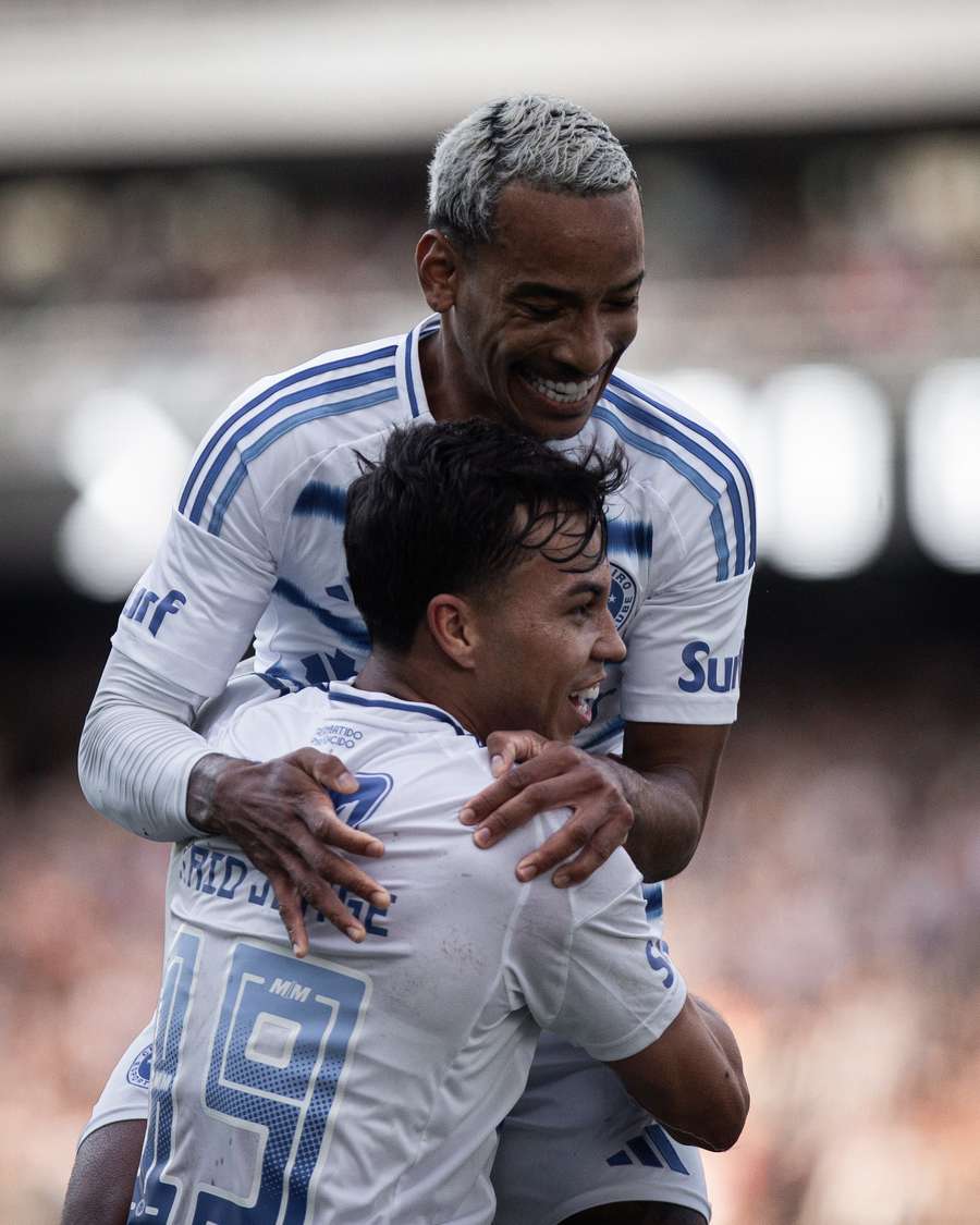 Kaio Jorge deu assistência para Matheus Pereira em Botafogo x Cruzeiro Kaio Jorge deu assistência para Matheus Pereira em Botafogo x Cruzeiro
