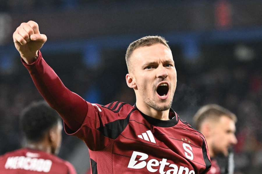 Haraslín vystrelil Sparte tri body.