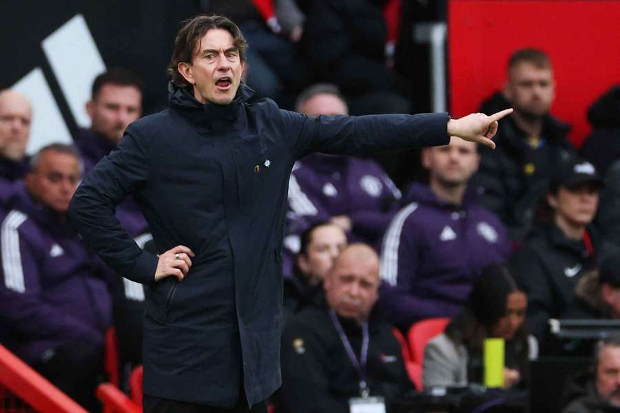 Frank "very proud" of Tottenham players after Man Utd defeat