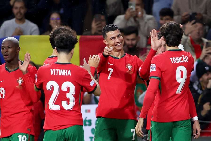 Cristiano Ronaldo was twee keer trefzeker tegen Polen