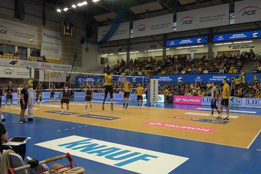 Skra Bełchatów wciąż nie do zatrzymania, Trefl Gdańsk ponownie przegrywa piątego seta