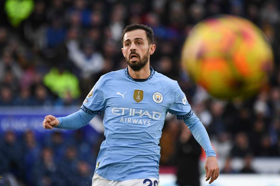 Manchester City za konkurentmi zaostáva. 