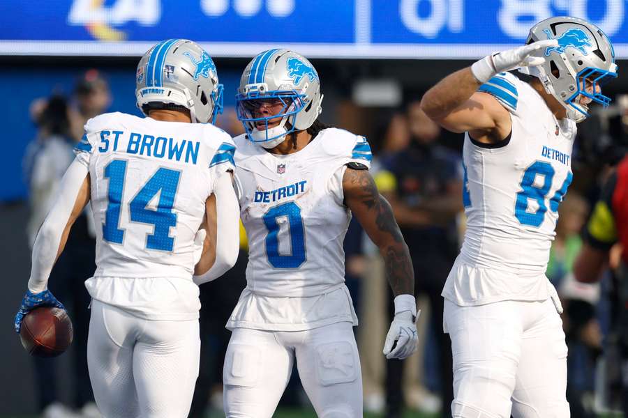 Amon-Ra St. Brown feiert seinen Touchdown. Amon-Ra St. Brown feiert seinen Touchdown.