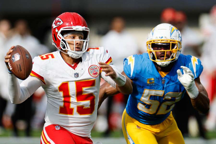NFL Game Preview: Kansas City Chiefs vs. Los Angeles Chargers NFL Game Preview: Kansas City Chiefs vs. Los Angeles Chargers