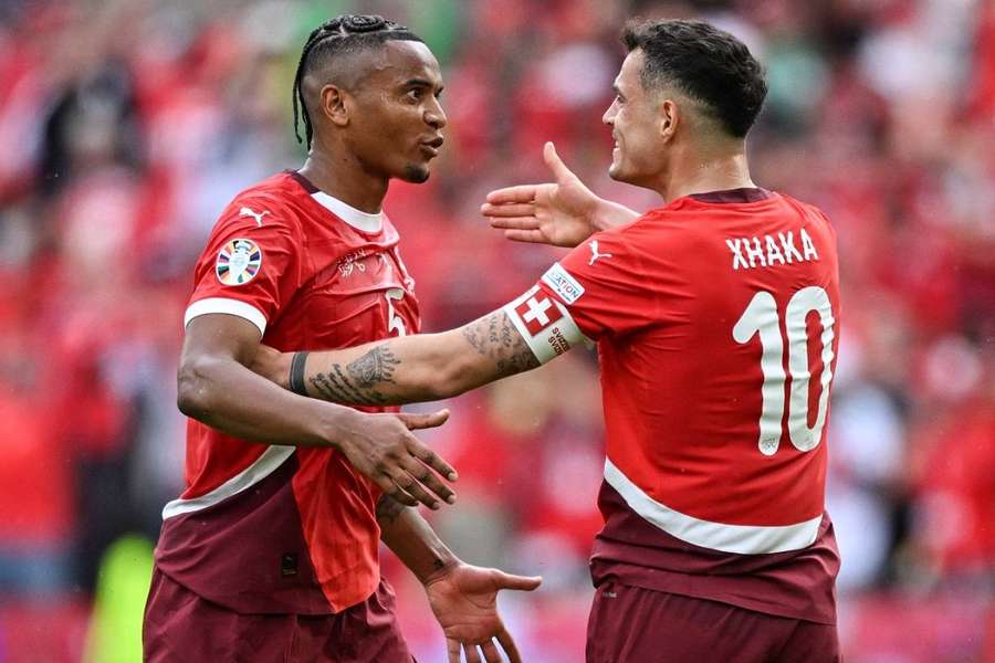 Xhaka et Akanji, les deux tauliers de la Suisse ce samedi face à la Hongrie. 