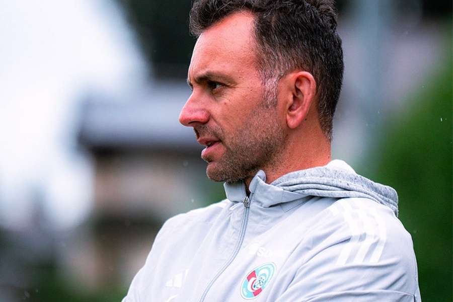 Chelsea nomeia novo treinador dos sub-21 enquanto Coelho parte para o Strasbourg