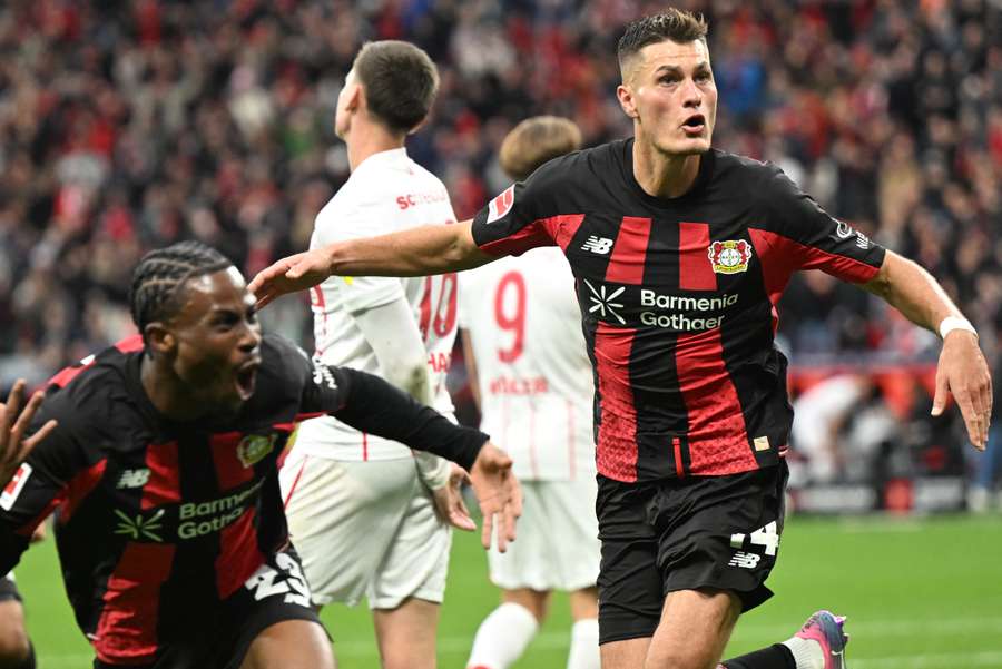 Patrik Schick rozhodl o výhře Bayeru.