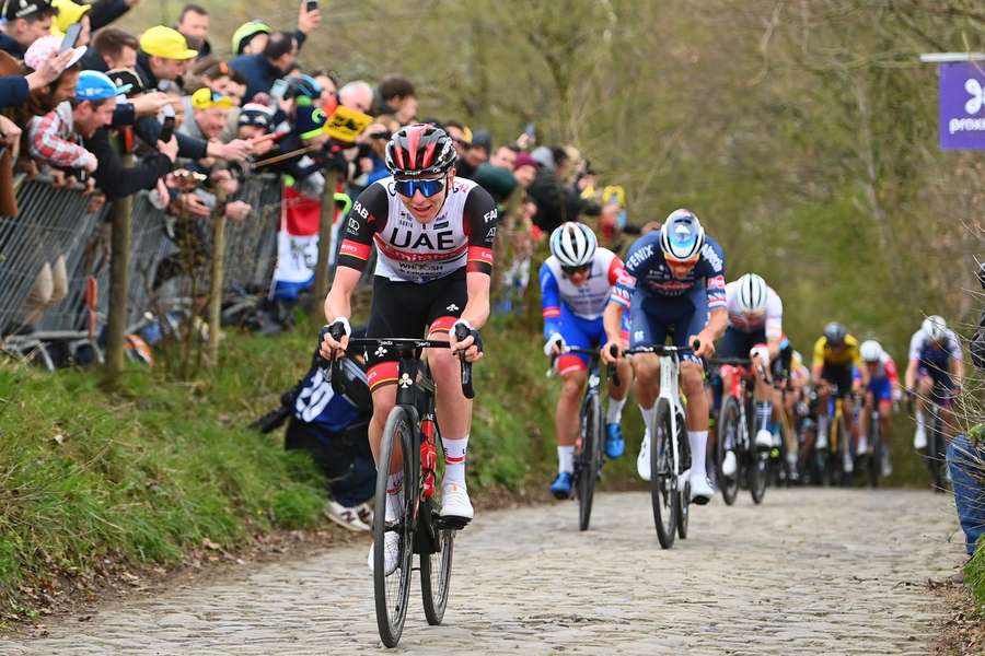 I april 2022 viste Tadej Pogačar evnerne på brostenene, da han hentede en fjerdeplads i Flandern Rundt.