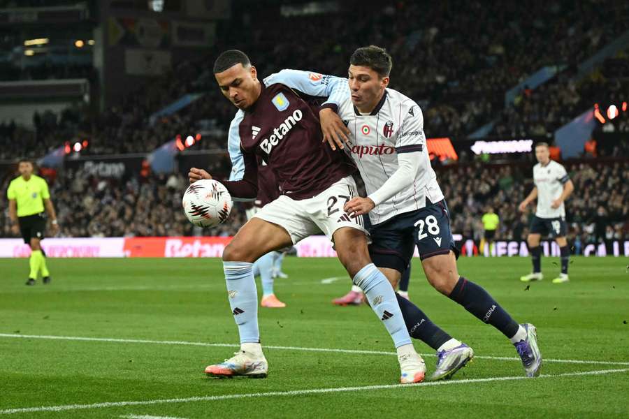 Aston Villa na podzim v ligové fázi EL porazila Boloňu 1:0. Aston Villa na podzim v ligové fázi EL porazila Boloňu 1:0.