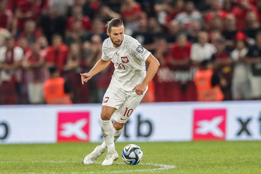 Grzegorz Krychowiak fez 100 jogos e cinco golos pela Polónia