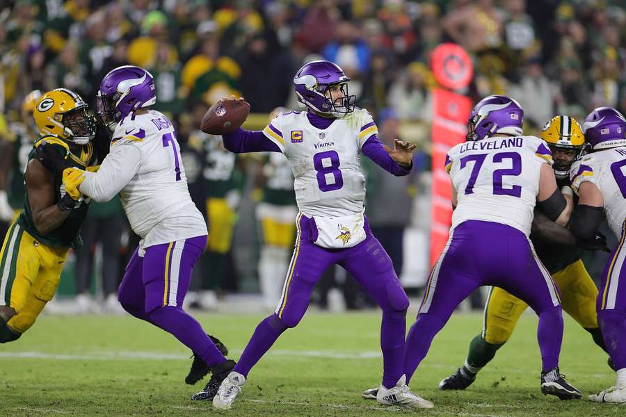 Kirk Cousins (8) en de Vikings leden vorige week een gevoelige nederlaag tegen de Packers