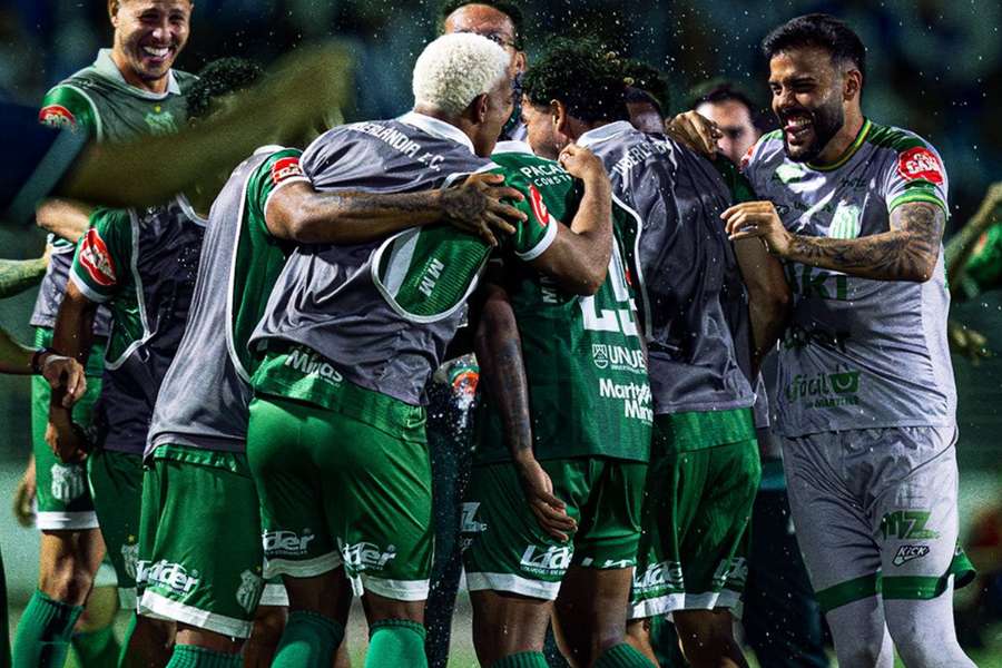 Uberlândia vence CSA em Maceió e é o primeiro time garantido na Série C de 2027