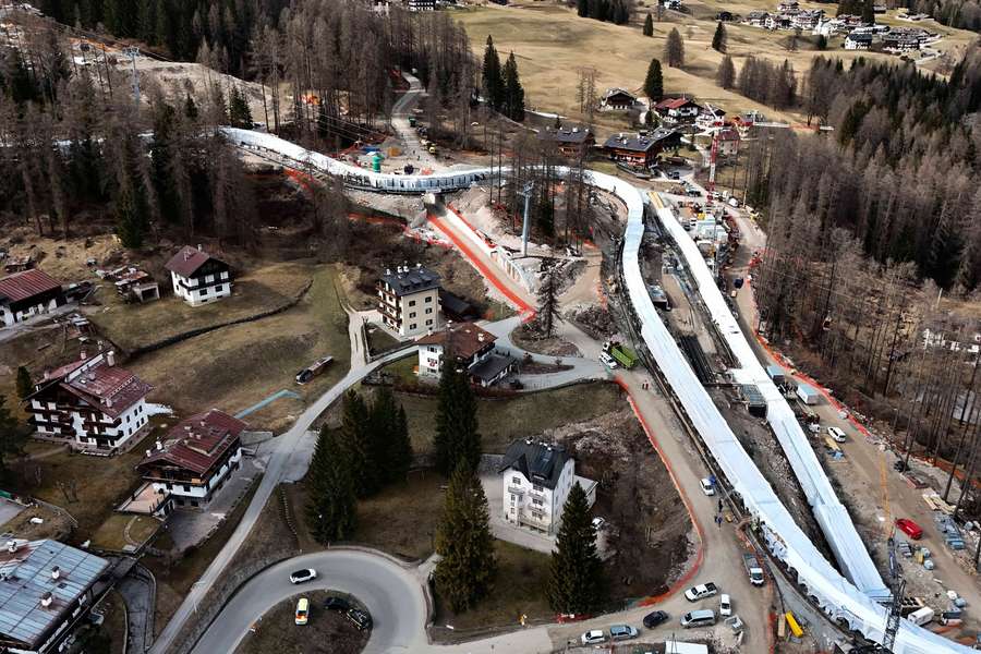 Die runderneuerte Bahn in Cortina bildet den Auftakt der neuen Bob-Saison.