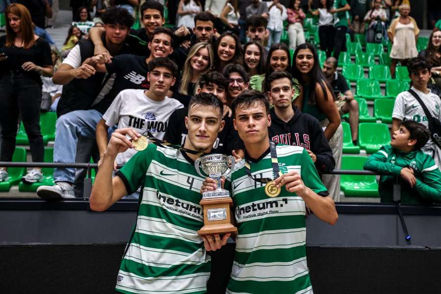 Campeões nacionais sub-19 do Sporting vão rodar no principal escalão do futsal português