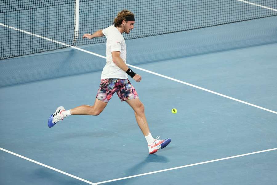 Grecii sunt si mari consumatori de fotbal. Tsitsipas, descatusat dupa victoria din optimi