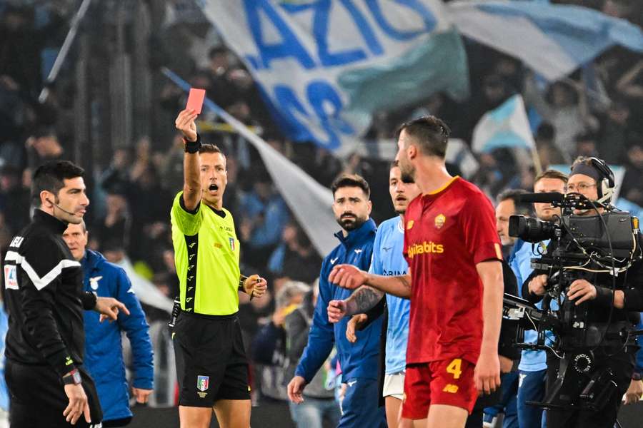 Il finale incandescente di Lazio-Roma