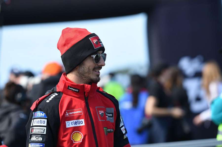 Bagnaia espera superar al español Jorge Martín en Tailandia