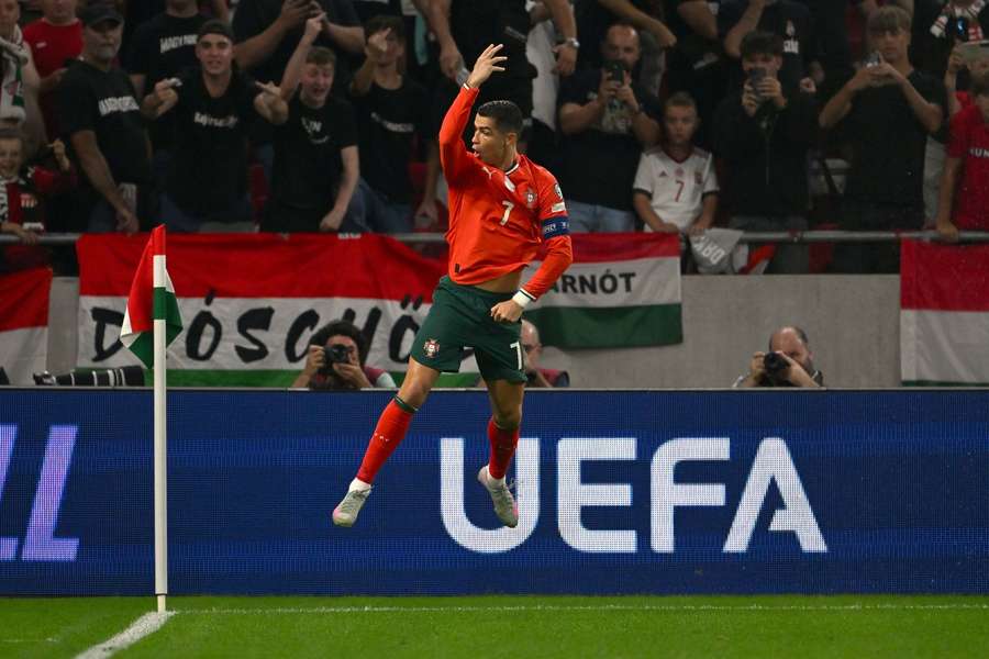 Typická gólová oslava Cristiana Ronalda.