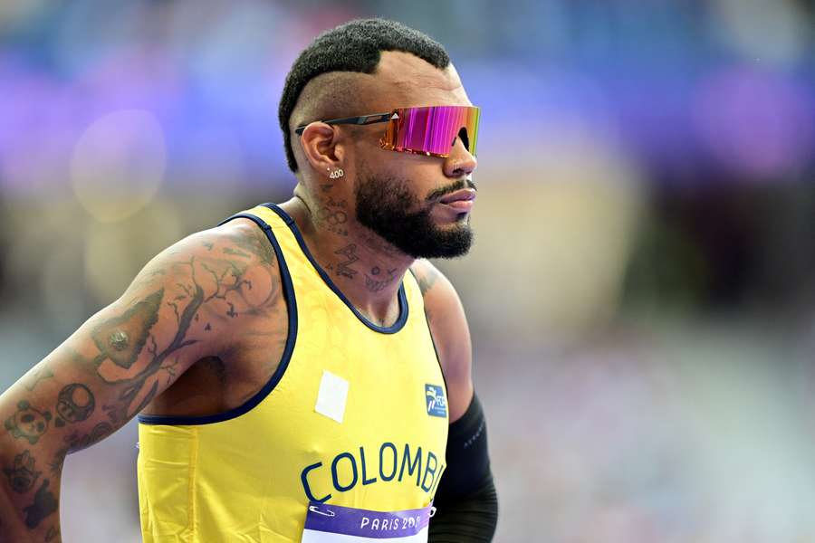 Anthony Zambrano renuncia a la repesca de 400 m.