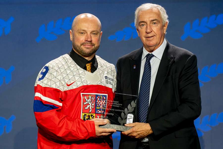 Výborný byl jako 27. Čech uveden do Síně slávy IIHF.