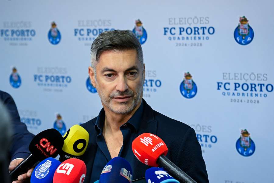 Vítor Baia, candidato às eleições do FC Porto como vice-presidente da Lista A, liderada por Pinto da Costa