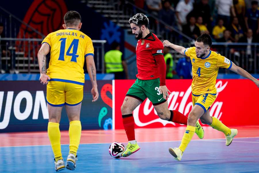 Portugal sofreu segundo golo a 14 segundos do final