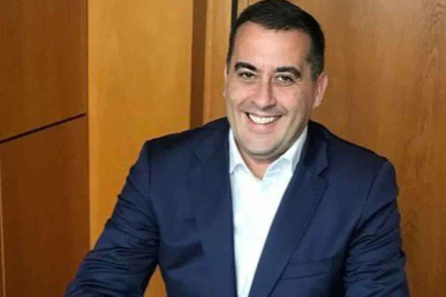 Viriato Sampaio candidata-se à presidência do Vitória SC