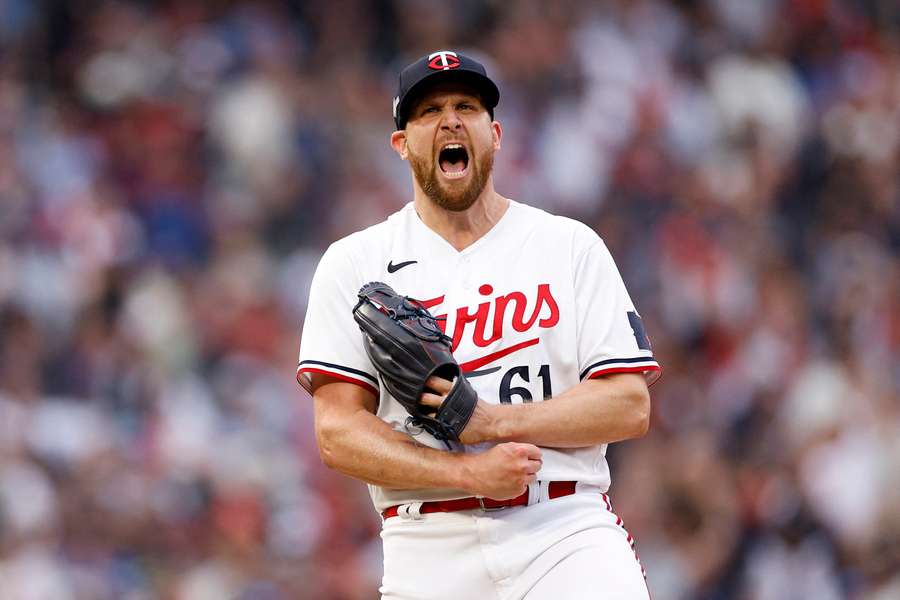 TRADE ALERT: Los Angeles Dodgers acquire Brock Stewart from Minnesota Twins