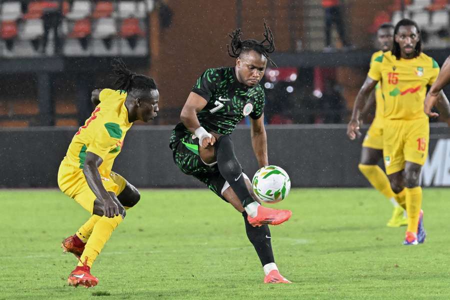 Ademola Lookman controls the ball during the match between Nigeria and Benin