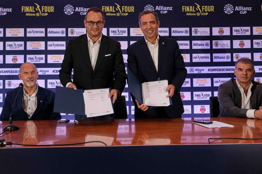 Sessão de apresentação da Taça da Liga