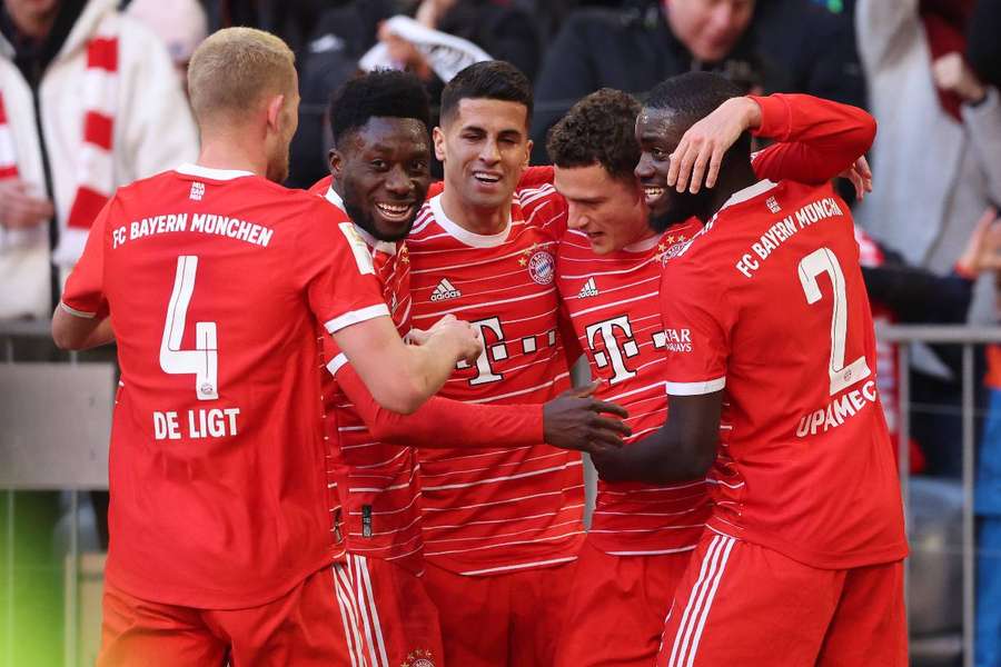 Bayern celebra goleada sobre Augsburg 