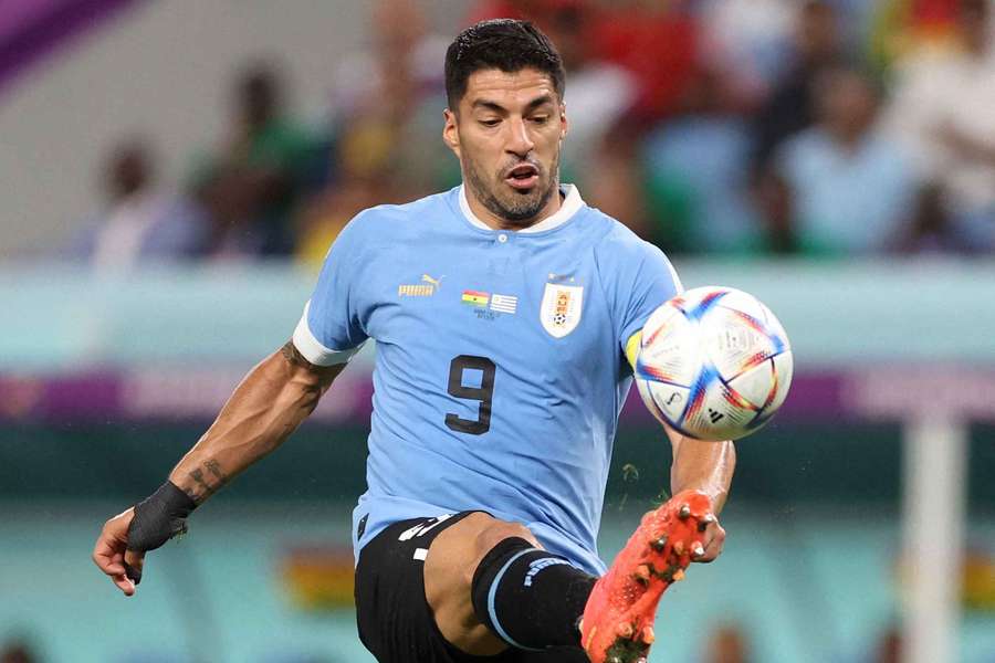 Suarez in action at the 2022 World Cup