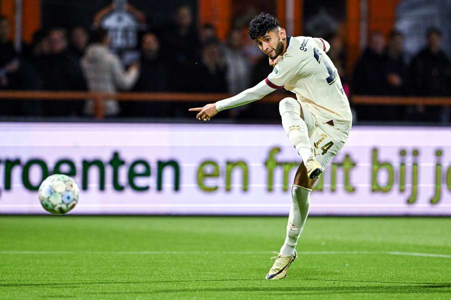 Ricardo Pepi krijgt het vertrouwen van trainer Peter Bosz