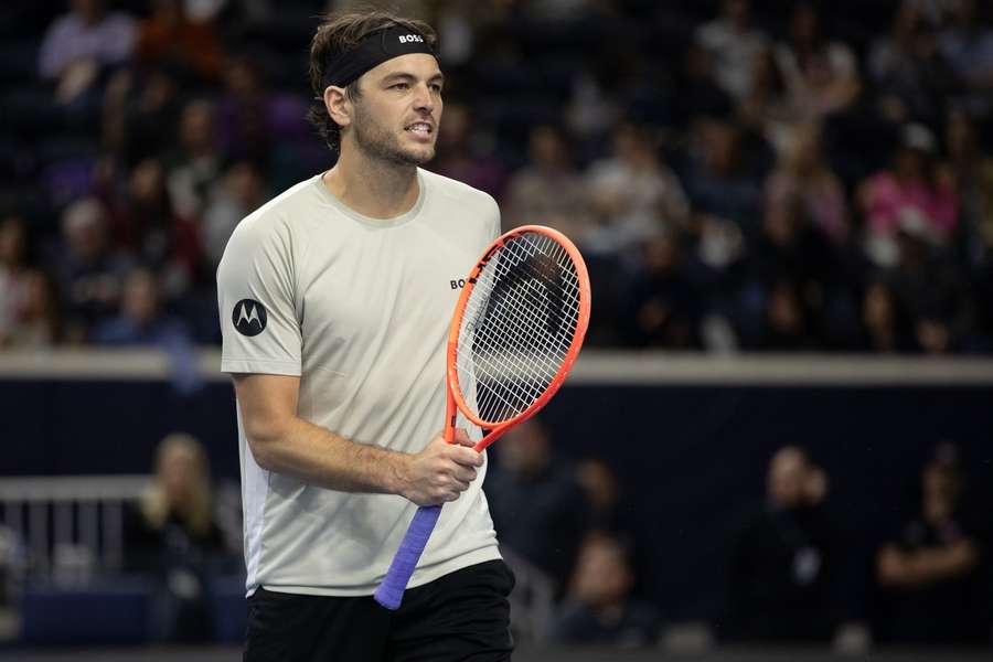 Taylor Fritz v Dallasu zvládl třísetovou bitvu s krajanem Marcosem Gironem.