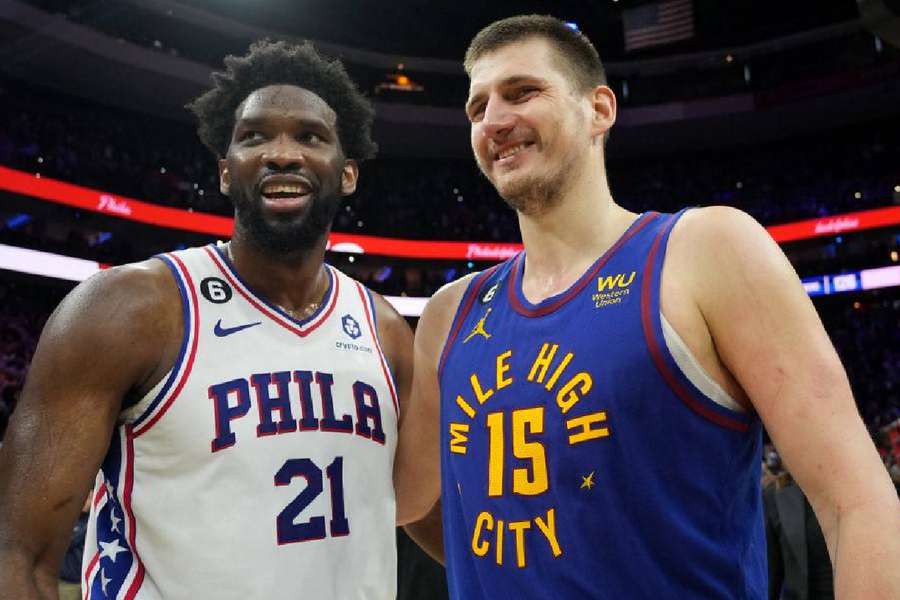 Le duel Jokic - Embiid pour le MVP va animer les derniers matchs.