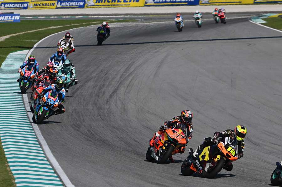 Salač vyrazí z šesté řady. (archivní snímek)