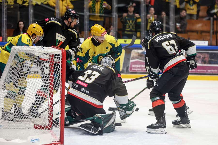 GKS Tychy blisko hokejowego mistrzostwa Polski po dwóch wygranych w Katowicach